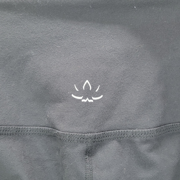 Beyond Yoga Back Me Up High-waisted leggings Size small - Picture 6 of 7